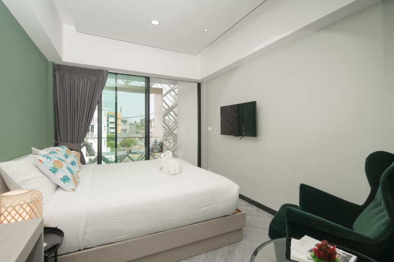 Yanud Residence Phuket Exterior foto